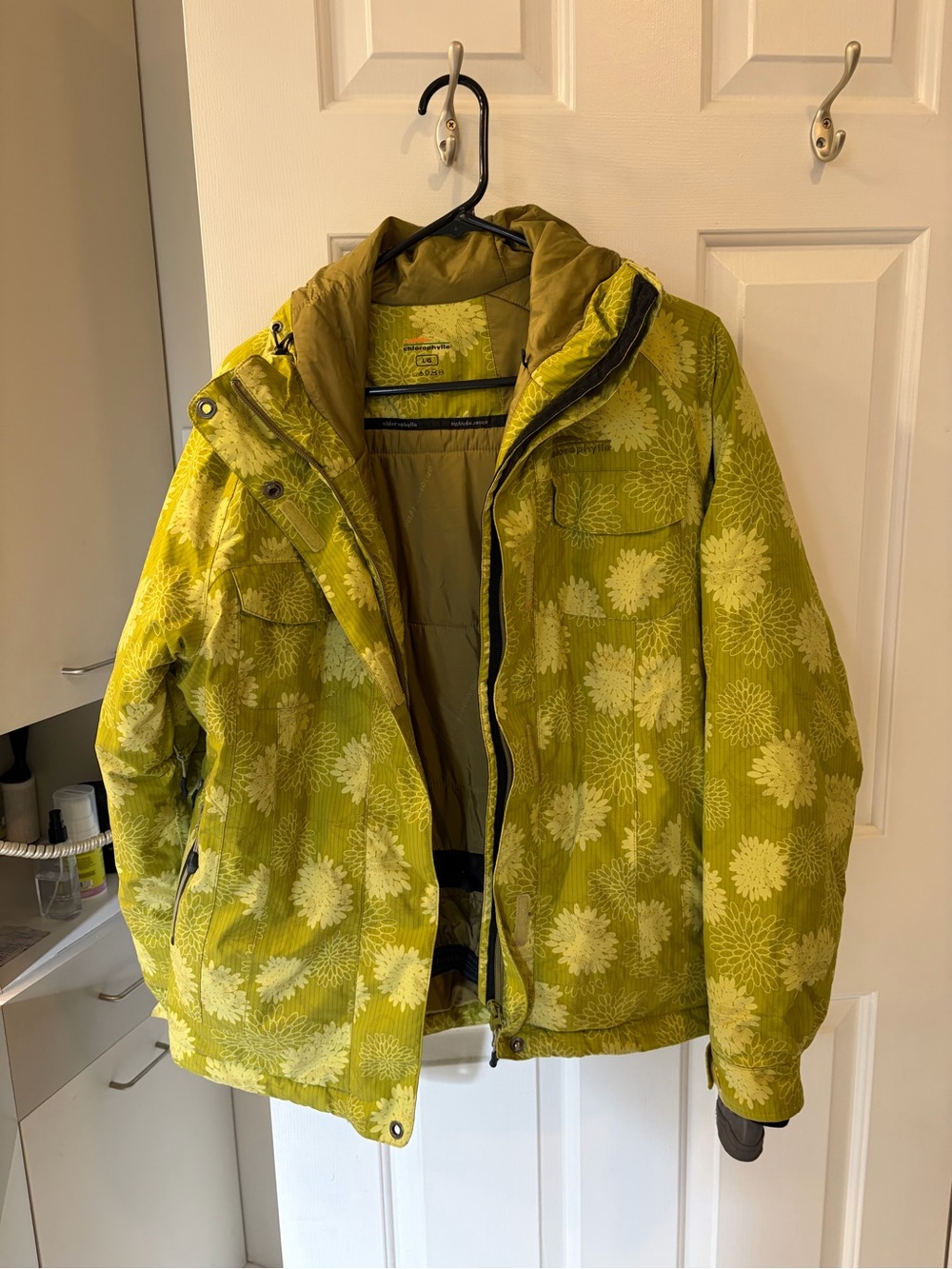 Women Floral-Print Green Winter Jacket - Chlorophyll